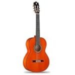 Análisis Exhaustivo de la Guitarra Alhambra 4F: Comparativa con los Mejores Instrumentos de Su Clase